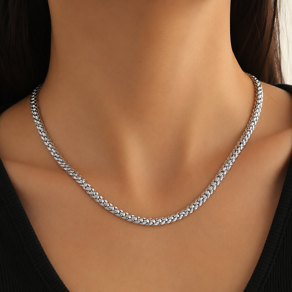 Royalé Chain