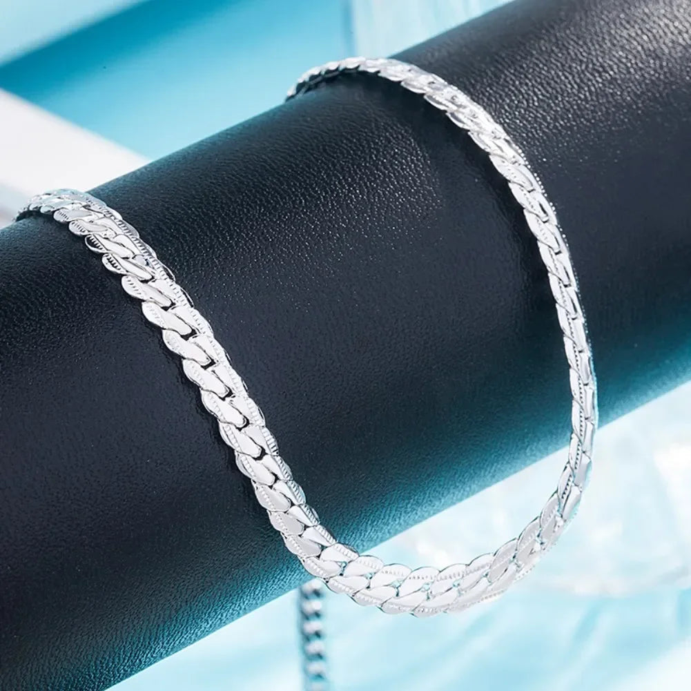 Royalé Chain